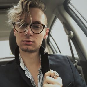 Meet your Posher, Paul